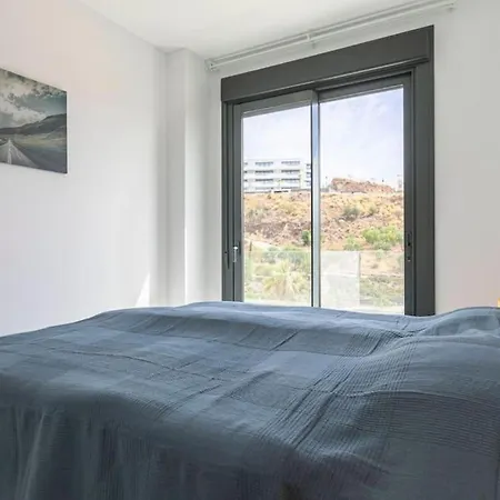 Middle Views Luxury Sea Escape Appartamento