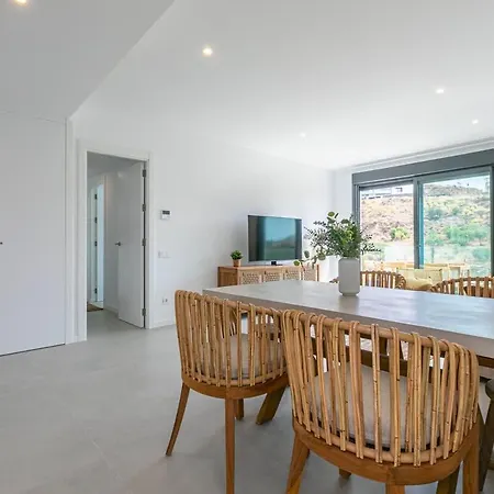 Modern 3-bed Boho Retreat For A Stylish Escape Daire Fuengirola