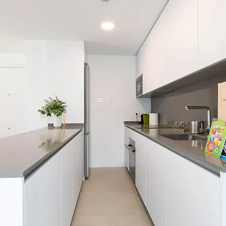 Modern 3-bed Boho Retreat For A Stylish Escape Daire Fuengirola