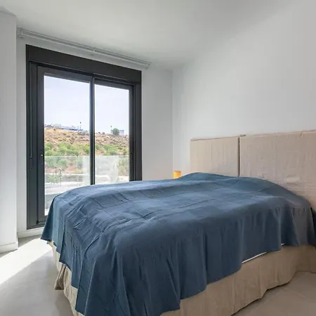 Modern 3-bed Boho Retreat For A Stylish Escape Daire